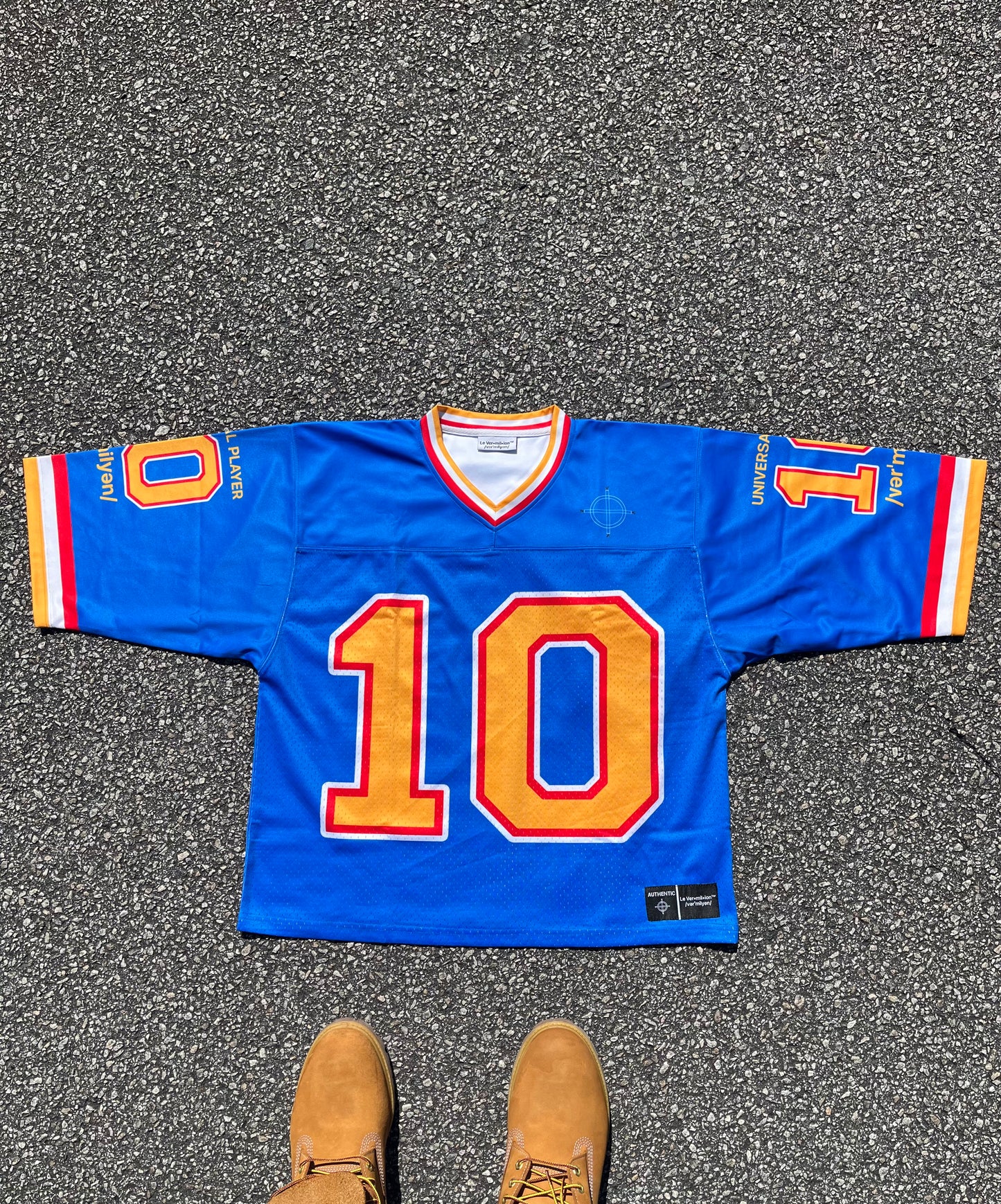 "UNIVERSAL PLAYER" Cropped American Football Jersey (Blue)